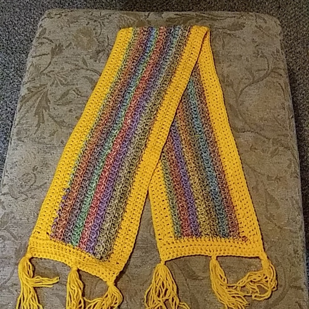 Handmade Colorful Scarf - Picture 2 of 8